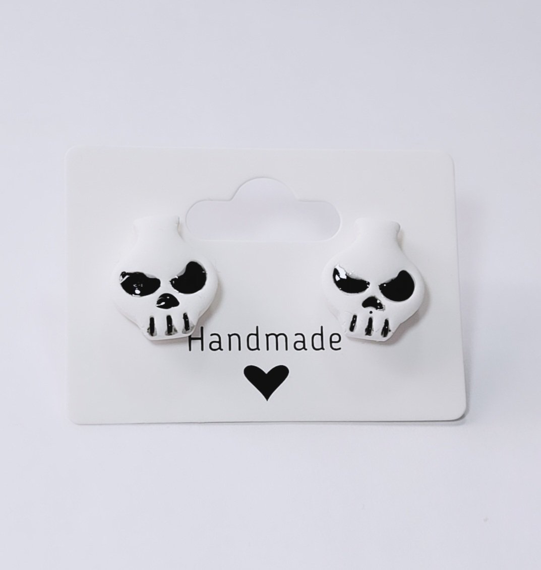 skeleton studs skeleton studs